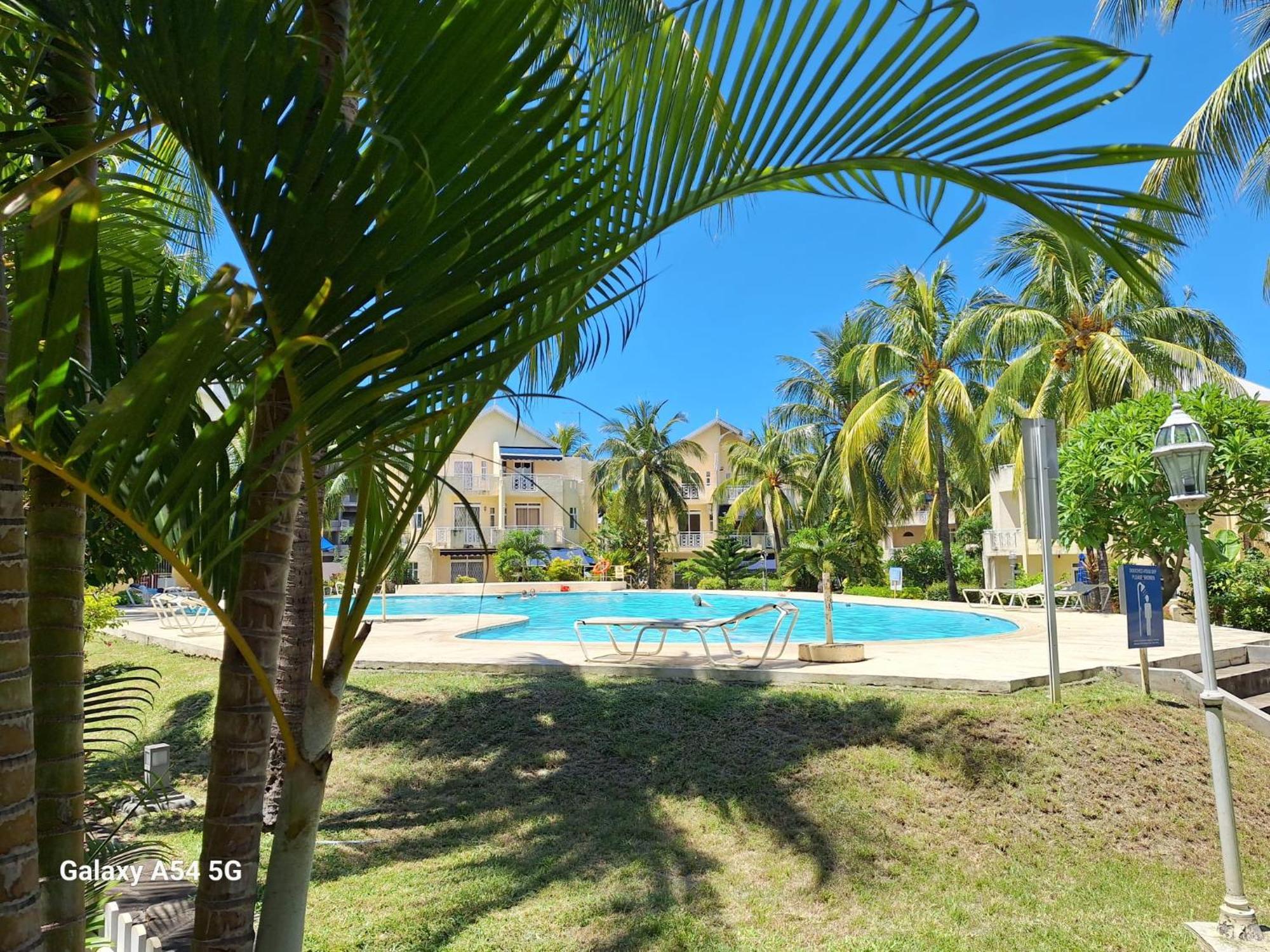 Le Tamier - Amazing Holidays Flic en Flac Экстерьер фото